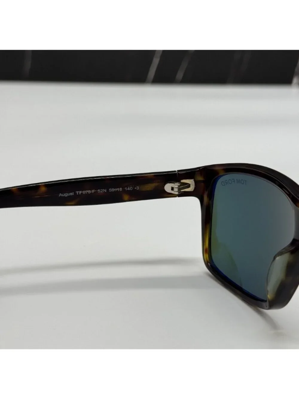Tom Ford August FT0678/S 52N Sunglasses NEW